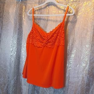 Plus size 22/24.  Women's camisole. Like new.